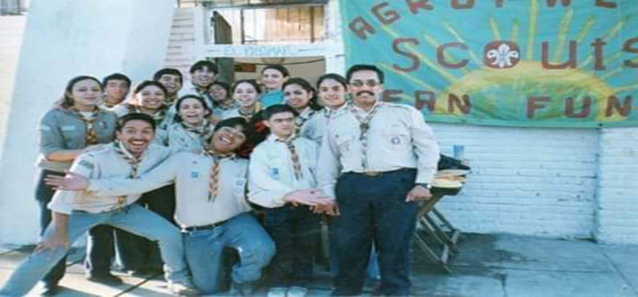 Miembros del Grupo Scout en los años 2000